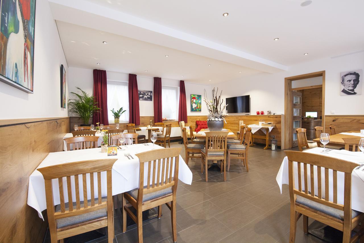 לאוטרבאך Hotel Sieben Linden מראה חיצוני תמונה